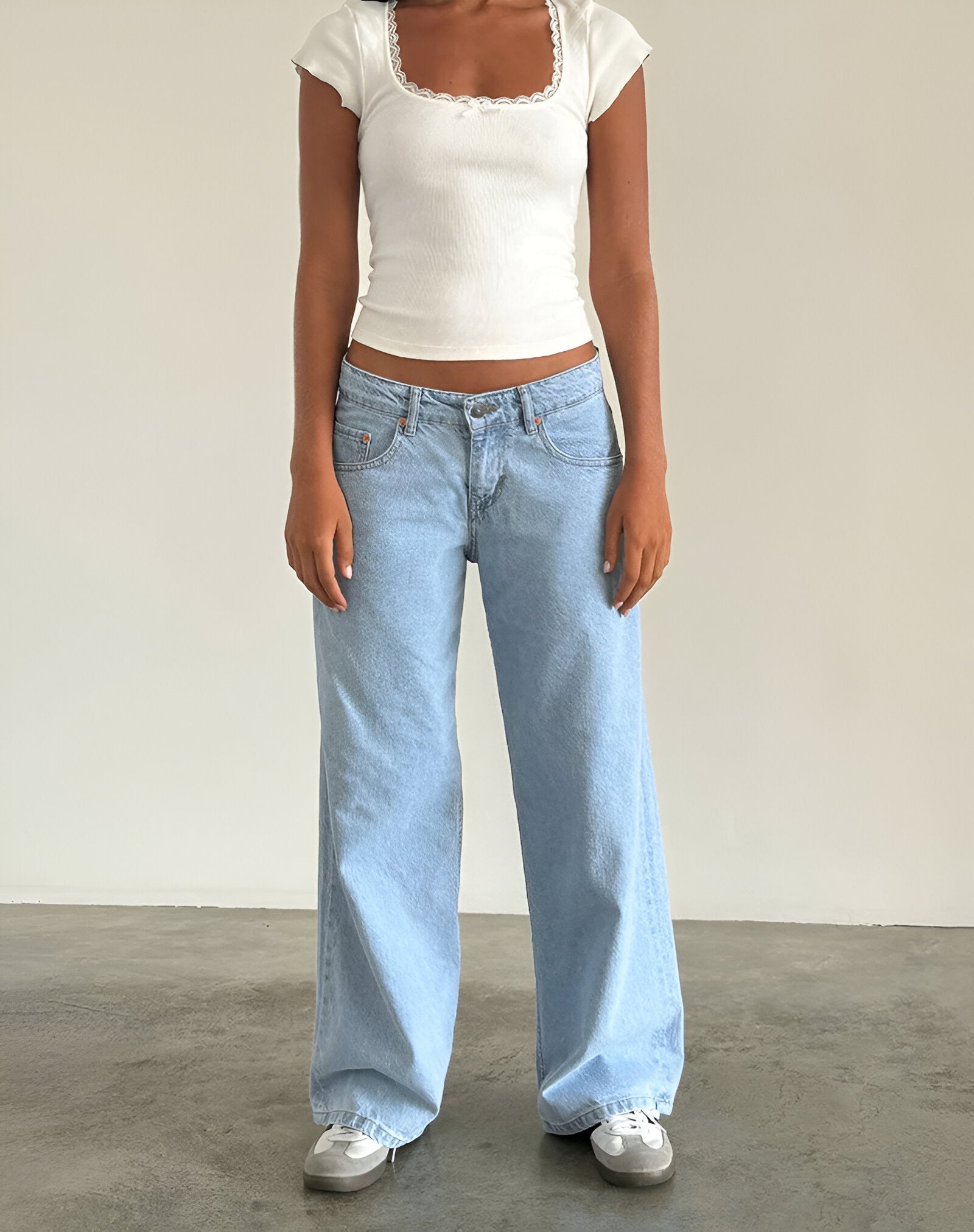 Luna Luxury™ | LOW-RISE JEANS