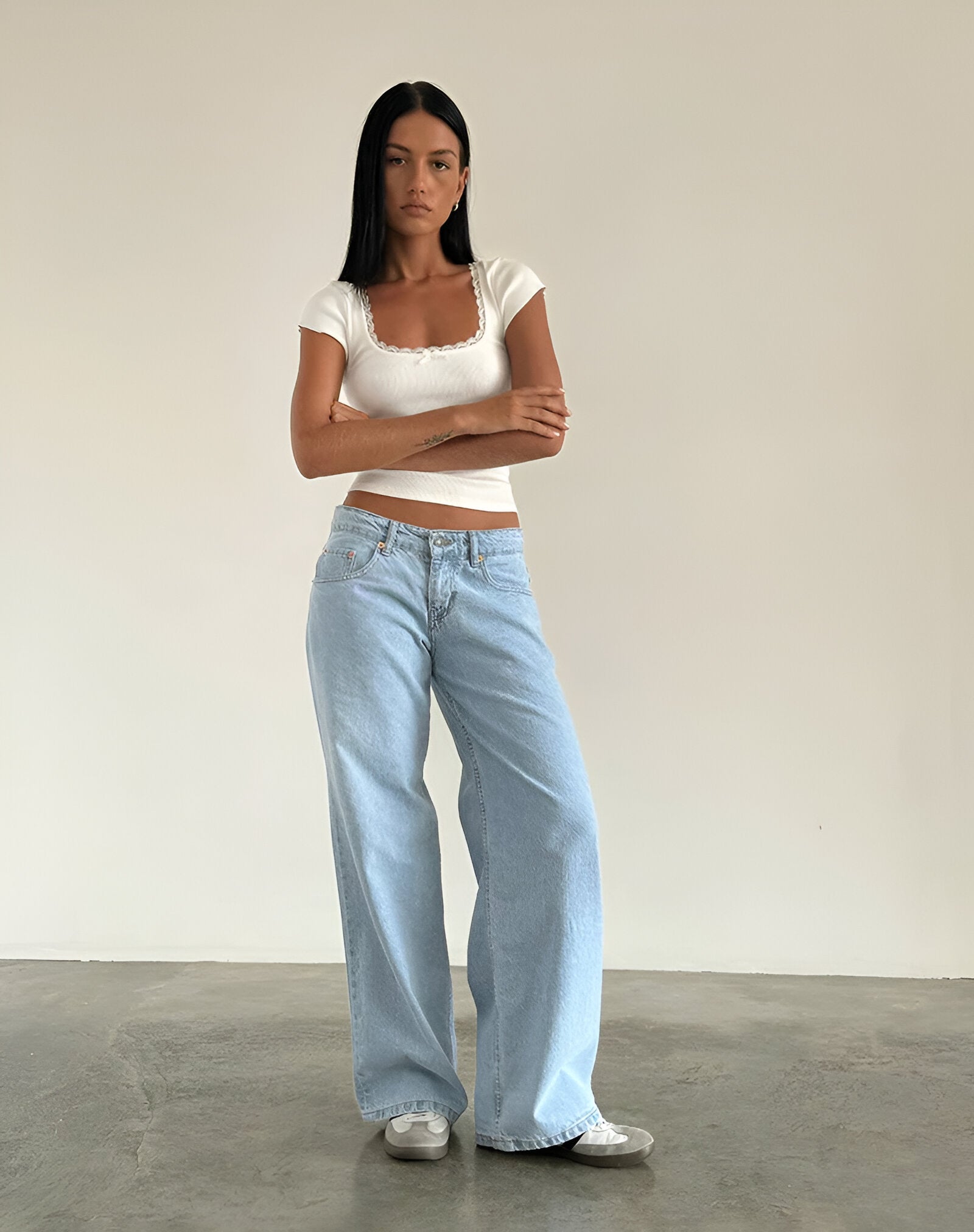 Luna Luxury™ | LOW-RISE JEANS